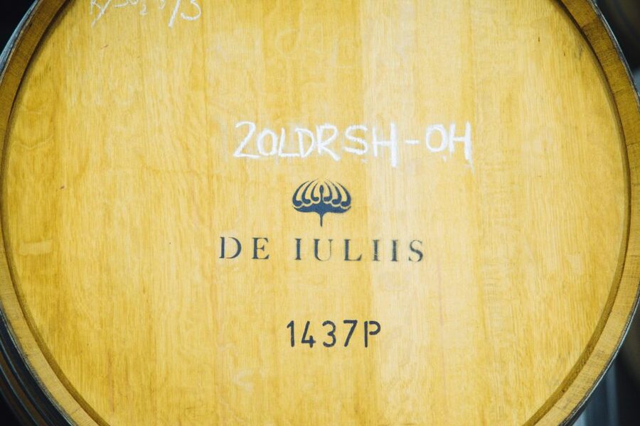 Hunter Valley: Wine, Spirits, and Cheese Tour with Lunch - The behind-the-scenes wine production tour: why it changes the tasting