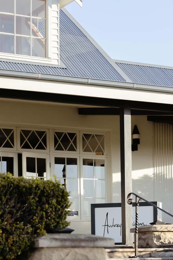 Hunter Valley: Wine Tour with 2-Course Lunch, Choc & Cheese - Price and value: is $155 worth it?