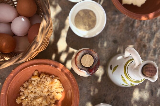 Ios: Cooking Experience with Cheese and Wine Tasting - Key things that make this experience worth your time