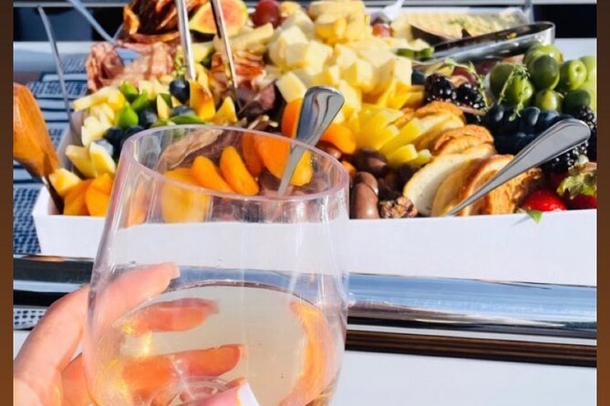 JFarwell Sunset Wine and Cheese Yacht Sailing - What to wear, what to bring, and sea-sickness reality