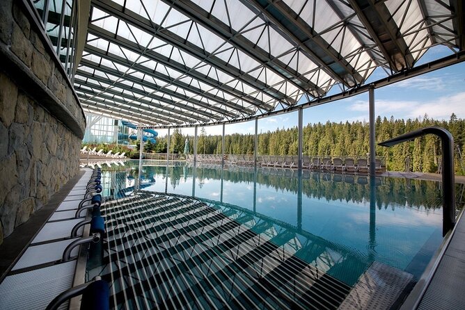Krakow–Zakopane: Cable Car, Chocholow Baths, Cheese & Vodka - The Tatra views: Gubałówka funicular with real wow factor