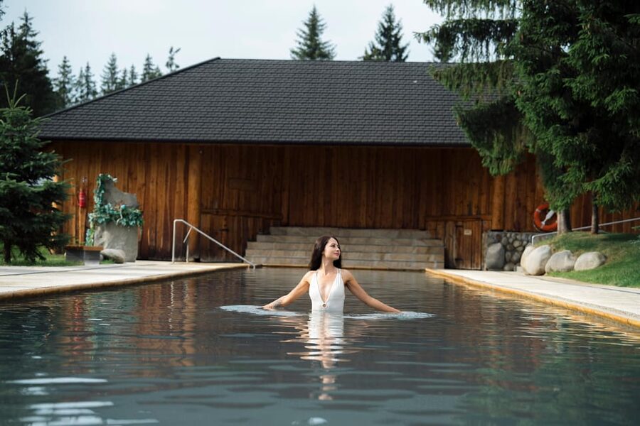 Krakow: Zakopane Cable Car, Vodka, Cheese & Hot Springs Tour - FAQ