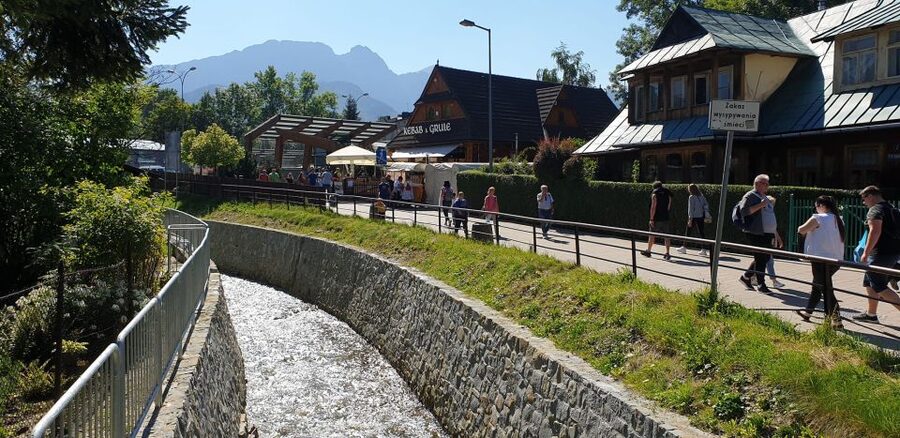 Krakow: Zakopane, Funicular, Cheese, and Highland Day Trip - Door-to-Door Comfort From Kraków