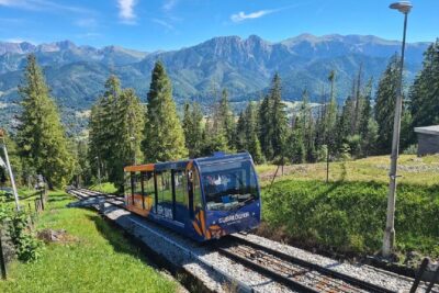 Krakow - Zakopane: Funicular, Cheese and Highland Highlights - Jaszczurówka chapel: Zakopane’s highlander-style landmarks