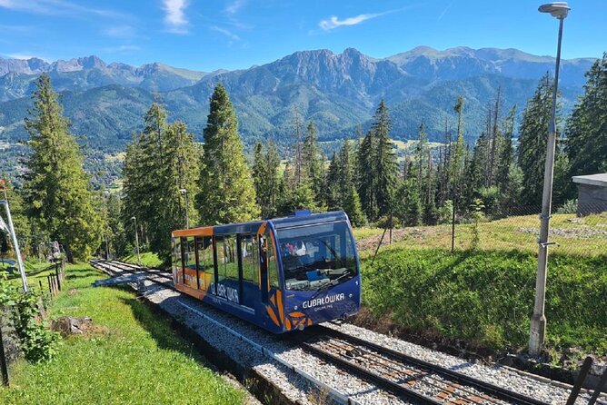 Krakow - Zakopane: Funicular, Cheese and Highland Highlights - Jaszczurówka chapel: Zakopane’s highlander-style landmarks