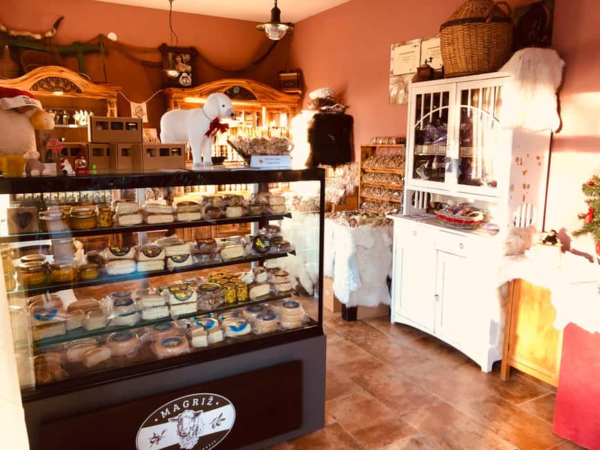 KRK: Cheese factory inside tour and product tasting–guide - Key highlights worth your attention
