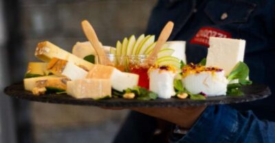 Lake Como: Cheese and Wine Tasting in Valsassina - Finding the Carozzi dairy shop: what to expect at arrival
