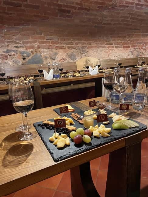 Lithuanian Cheese Tasting & Guided Old Town Tour - The cheese aging stages: what changes from 12 to 48 months