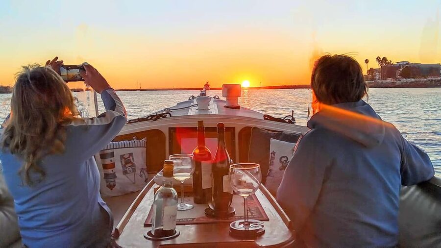 Los Angeles #1: Luxury Boat Cruise-Wine, Cheese & Sea Lions - Itinerary in plain terms: how the two hours play out