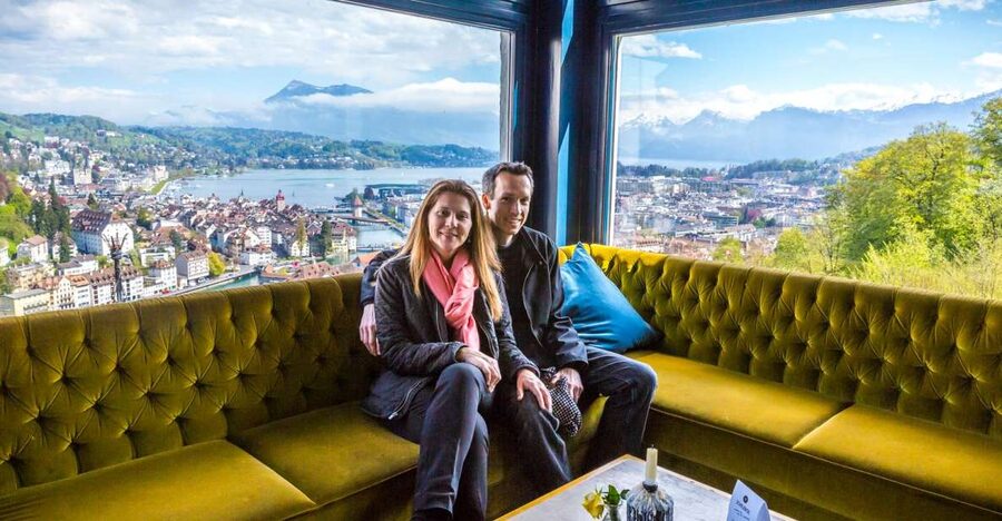 Lucerne: Walking and Boat Tour with Cheese & Wine Tasting - Musegg Wall: city-wall views that feel like a local shortcut