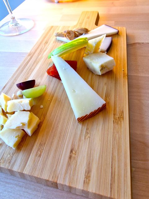 Madrid: cheese tasting with wine pairing. - Is There Extra Food Beyond the Cheese Tasting?