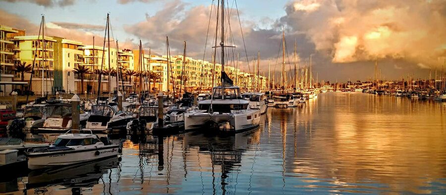 Marina Del Rey: Romantic Cruise, Wine, Cheese, Sealions - Romance and comfort: blankets, music, and a sunset-focused plan