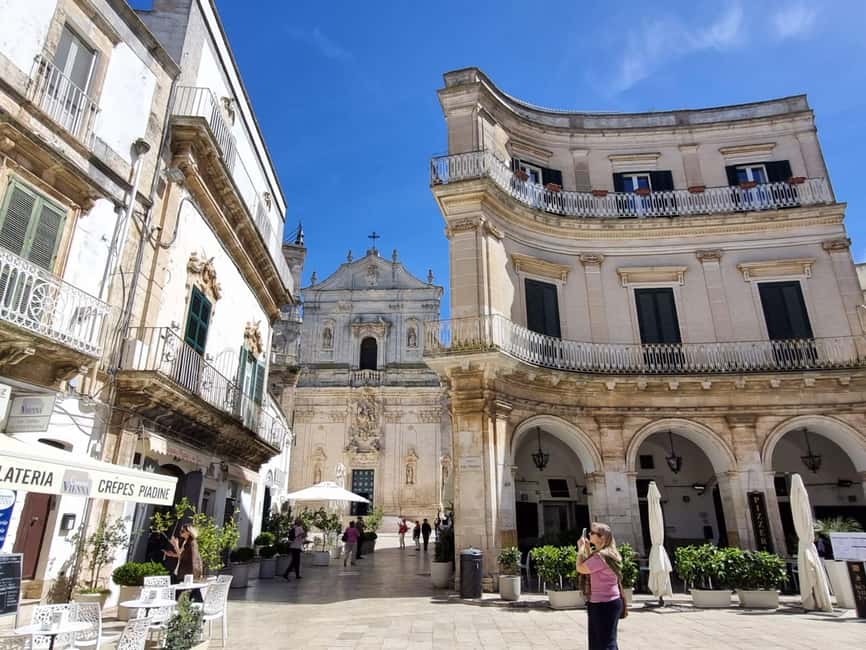 Martina Franca: E-bike farm tour & cheese tasting - The guided city loop: squares, Ducal Palace vibes, and San Martino