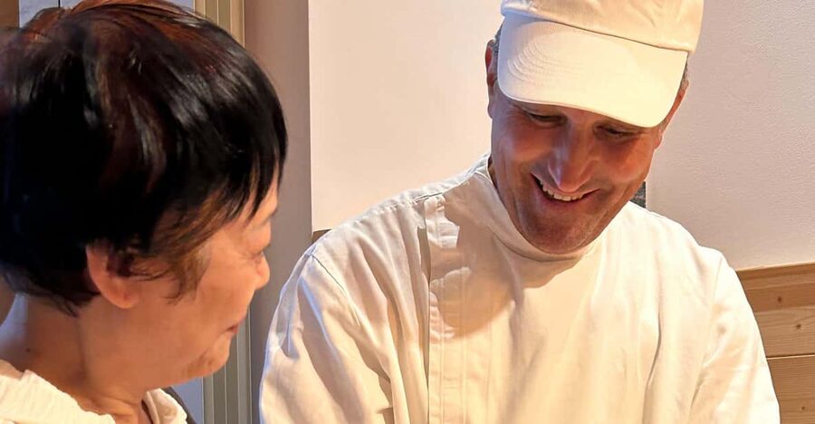 Matera: Mozzarella and Cheese tasting with a Cheesemaker - From milk to mozzarella: stretching, cooking, and learning the phases