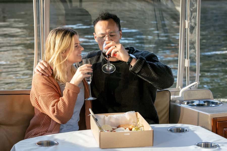 Melbourne: Private Yarra River Cruise w/ Cheese & Wine - A private charter on the Yarra: what makes it feel special