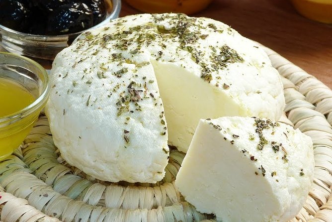 Moroccan Cheese and Bread Making workshop - Moroccan jben, spices, and mint tea: what the 2 hours really covers