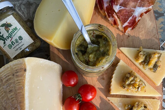 Mozzarella Experience - Cheese Tour and tastings to Masseria Fragnite - The cheese lineup you’ll taste (and what comes with it)
