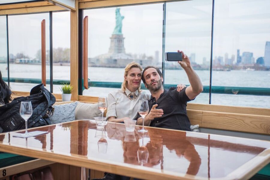 New York City: Champagne and Cheese Pairing Cruise - How the Champagne and Cheese Pairing Works (and how to enjoy it)