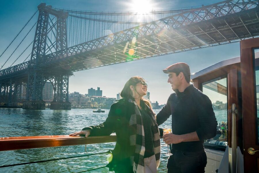 New York City: Champagne and Cheese Pairing Cruise - Price and Value: Why $122 Feels Like More Than a Drink Ticket