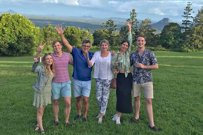 Noosa Hinterland Tour with Lunch, Wine & Cheese Tasting & more - Kin Kin: A Country Town Stop With an Old Hotel Feel