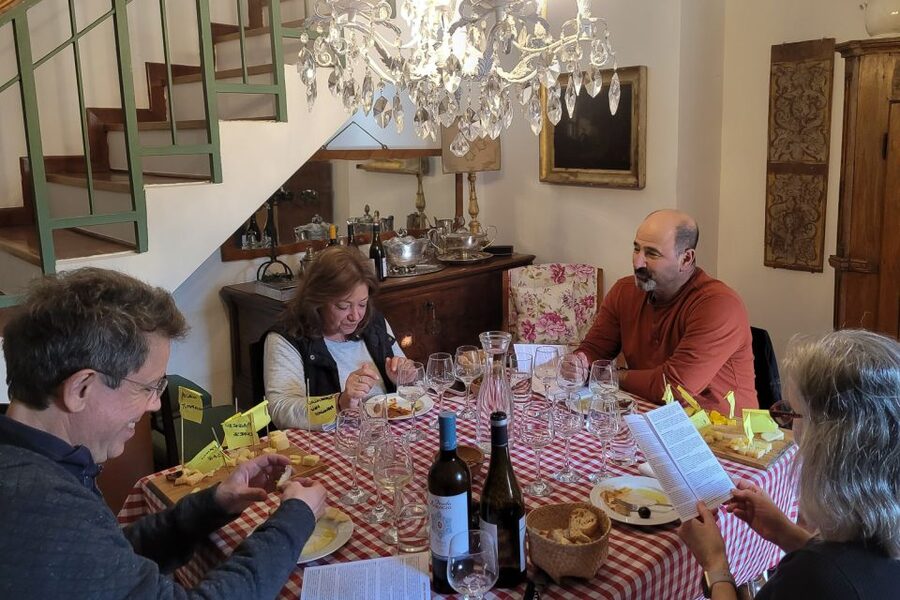 Palermo: 2-Hour Sicilian Cheese and Wine Tasting Tour - Dessert wine and cassatelle: the sweet ending that makes it memorable