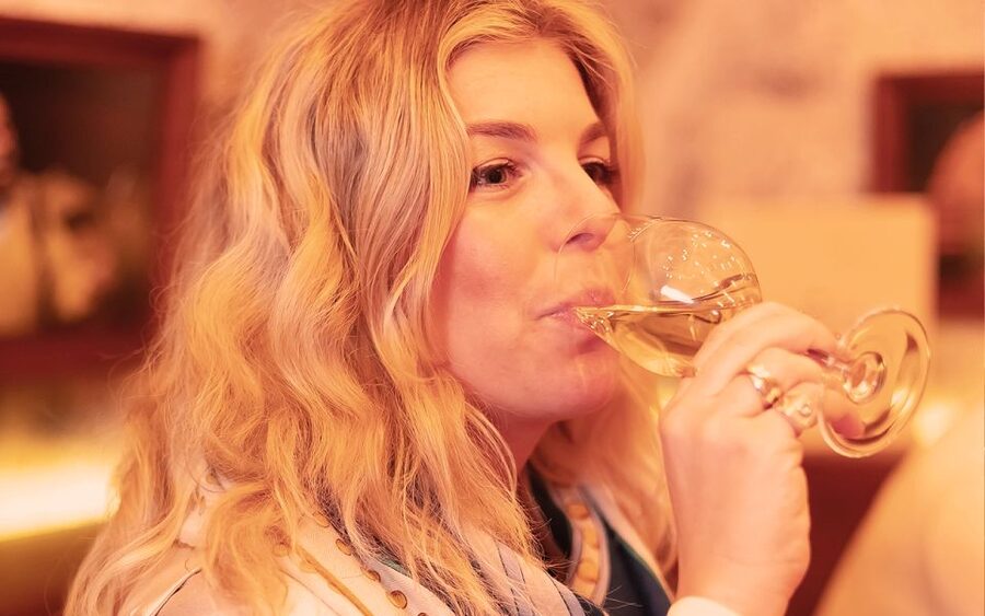 Paris: Apéro Wine and Cheese Tasting Experience - The guided cellar entry: a short step that sets the mood