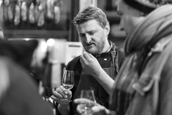 Paris Art of Pairing Cheese and Wine Tasting in a Cheese Cellar - Where You Meet: 39 Rue Saint-Louis en l’Île (And Why That Matters)