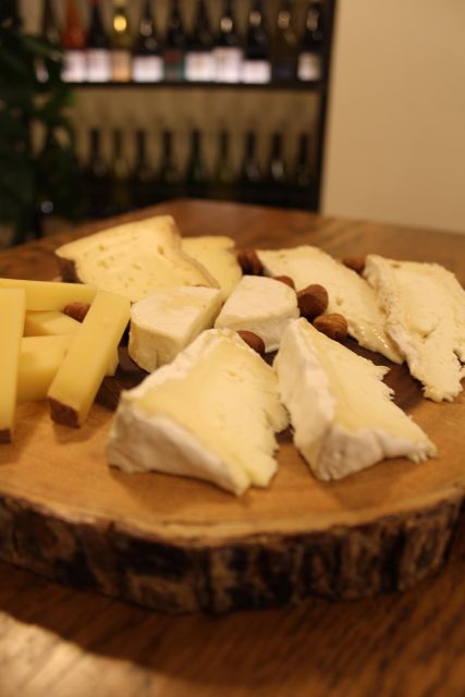 Paris: French Wine and Cheese Guided Tasting - The Look–Smell–Taste Routine (With Perfume Samples)