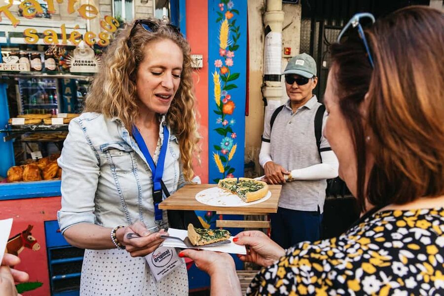 Paris: Montmartre Cheese, Wine & Pastry Guided Walking Tour - Sacré Coeur views without turning it into a staircase grind