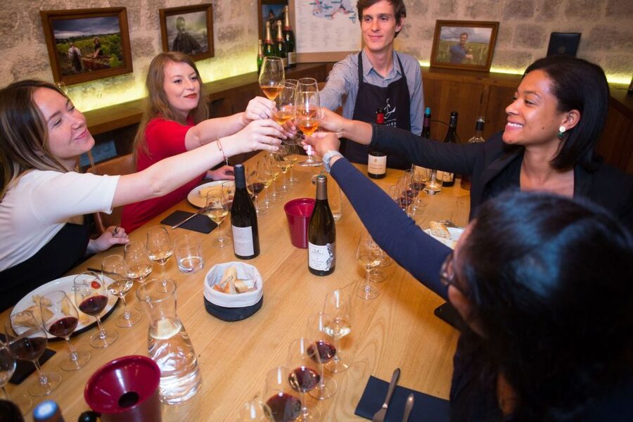 Paris: The Ultimate Wine and Cheese Tasting in English - Logistics that actually affect your experience