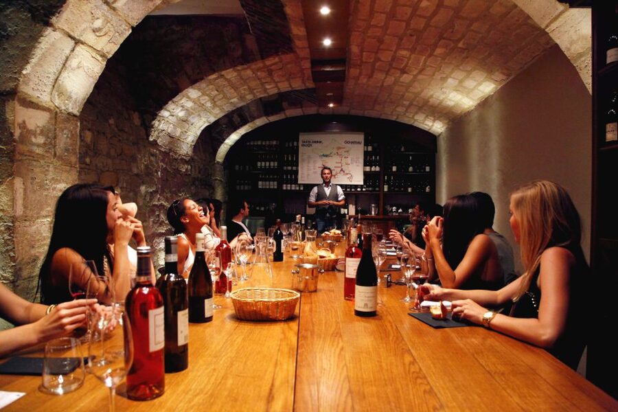 Paris: Wine and Cheese Lunch - What You’ll Taste: 5 French Cheeses and 5 Wines (Including Champagne)