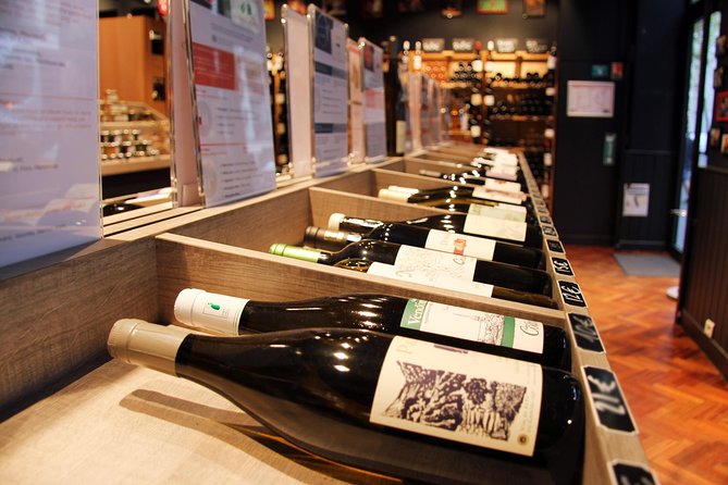 Paris Wine and Cheese Tastings Class near Le Marais - Your tasting flow: red, white, cheese pairings you can actually repeat