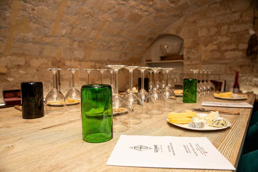 Paris: Wine & Cheese Tasting Master Class Near Eiffel Tower - Price and Value: Is $94 a Good Deal?