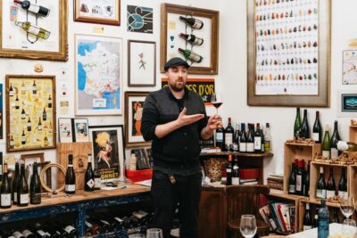 Paris: Wine Tasting Experience with 6 Wines and Cheese Board - Two Hours, Six Wines: What the Tasting Session Actually Does