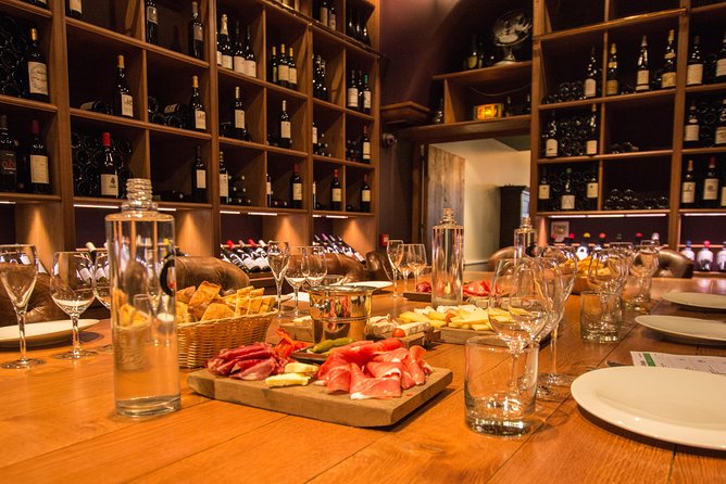 Paris Wine Tasting plus Cheese Lunch with an Expert Sommelier - Your tasting lineup: five French wines plus Champagne