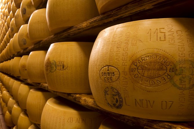 Parmigiano-Reggiano Cheese Factory Small group Tour From Parma - Timing and the 3-hour experience: plan your morning