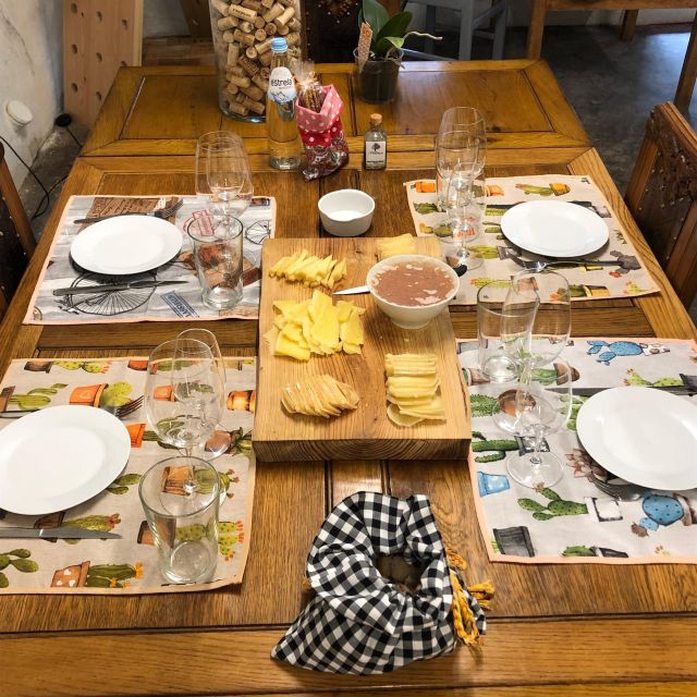 Porto: Cheese and Port Wine Tasting in a Unique Place - How the Port Wine Pairing Actually Works
