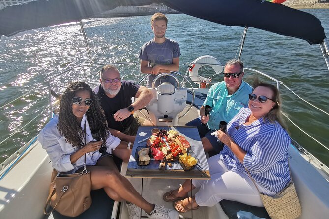 Porto: Wine and cheese tasting on a sailboat on the Douro River - Stop 2: Jardins do Palacio de Cristal—why the gardens feel calmer from water