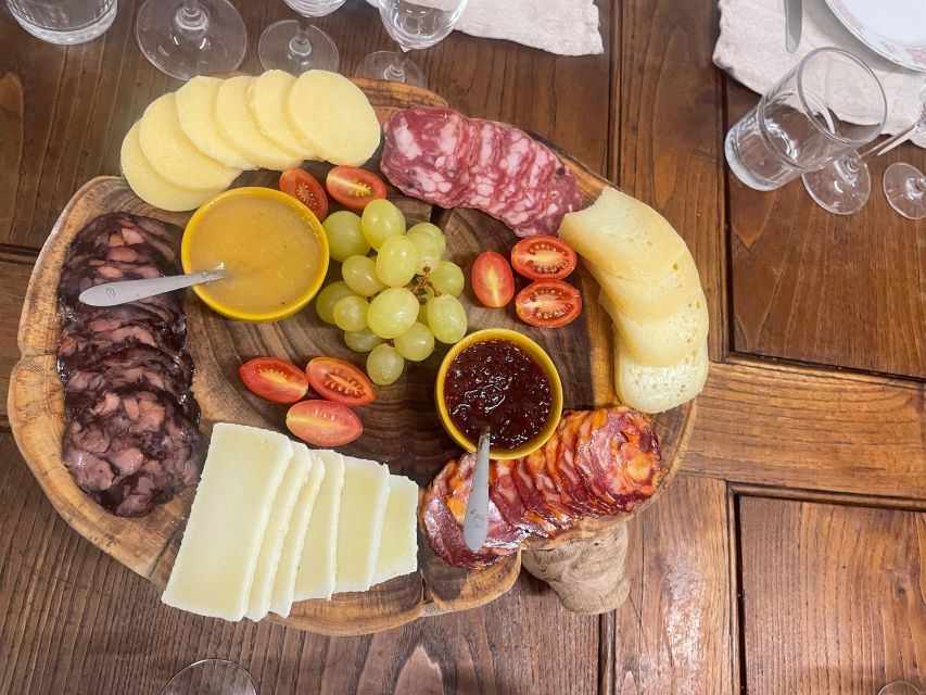 Portuguese Wine Tasting w Local Cheese & Cold Cuts pairing - Key things to know before you go