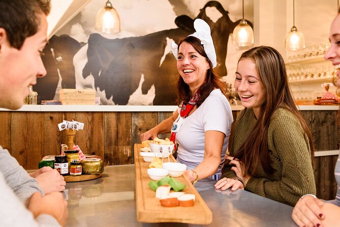 Premium Cheese Tasting with Wine and Beer Pairing - The 10% store discount: turn favorites into take-home Dutch cheese
