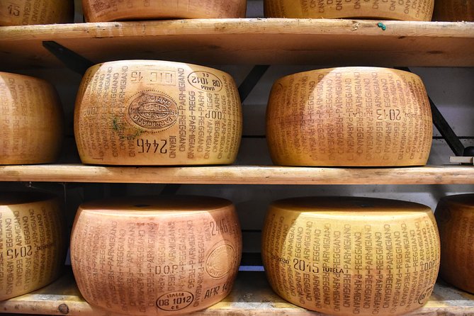 Private Full Day Parma Food Tour: Parmesan Cheese, Parma Ham, Lunch, Vinegar - Spotting Aging Stages by Taste, Not Guesswork