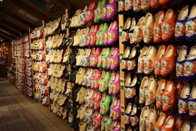 Private Sightseeing Tour to Windmills Cheese Farm and Volendam - Price and what you’re really paying for ($328.23 per person)