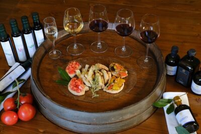Private wine, Extra Virgin Olive Oils & Cheese Tasting - Wine tasting: the 4-bottle lineup you’ll actually remember