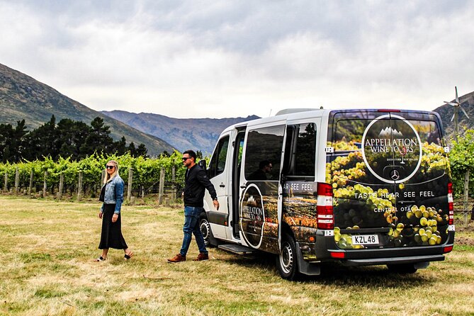 Queenstown Classic Wine Tour: 3 Winery Visits, Cave Tour & Cheese - Stop 3 at Mt Rosa: Where the Cheese Board Makes Sense