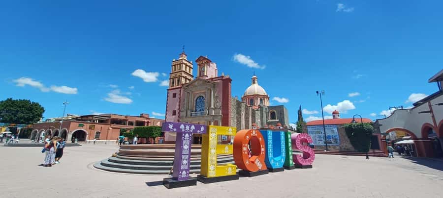 Querétaro: Cheese & Wine Tour In A Day - Viña TX in Tequisquiapan: cheese pairings plus rosé and red glasses