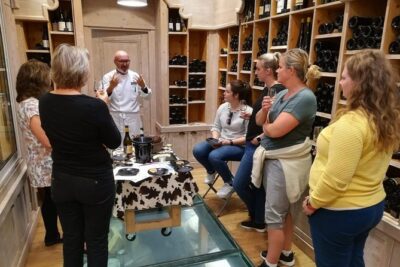 Savoy wine and cheese tasting in Annecy - The 2-hour flow: what happens during the tasting
