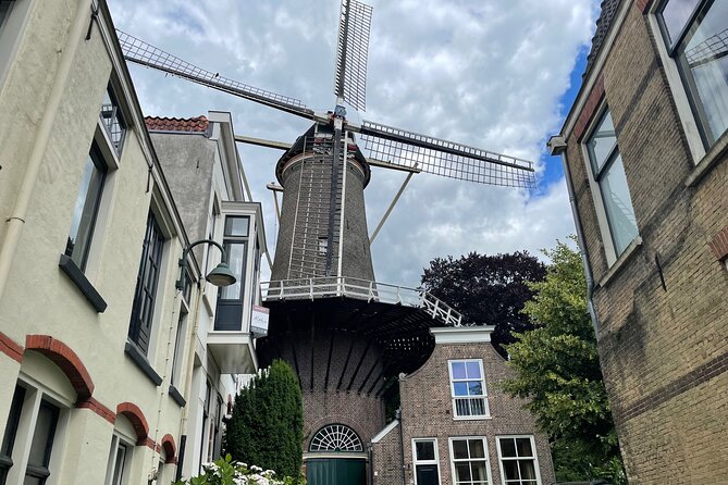 Self-Guided Walking Tour of Gouda: Canals, Colonies, and Cheese - Why Gouda Feels Made for a Self-Guided Audio Walk