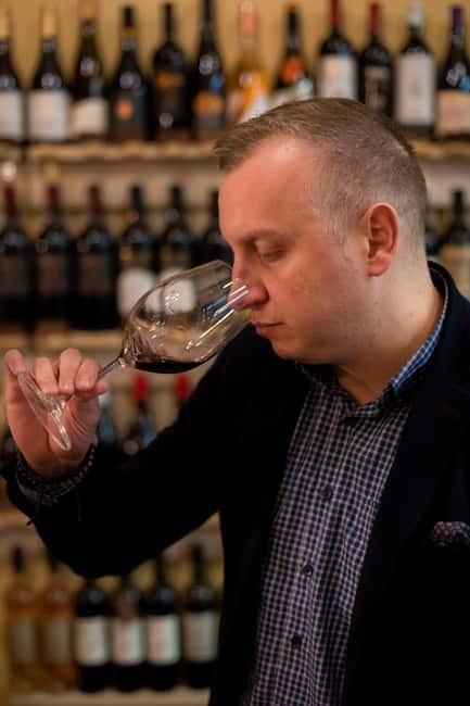 Sofia: Wine & Cheese Tasting Experience - How the hour flows at Tempus Vini
