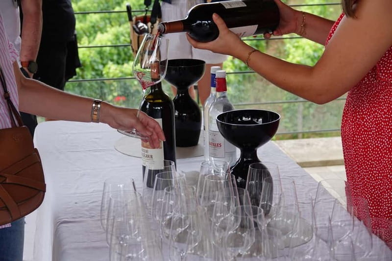 St. Emilion: Half Day E-Bike & Wine Tour with Wine & Cheese - Meeting at 9 bis Rue du Marché and getting oriented fast
