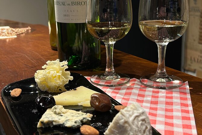 Tasting of Bordeaux White Wines Wine and Cheese Pairing - Food and wine pairing: cheese plus smart guidance